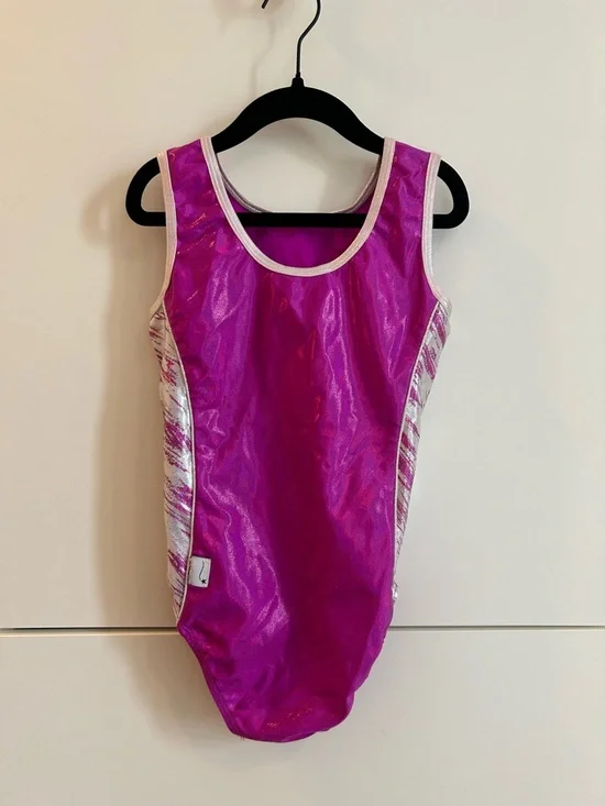 Destira Metallic Magenta Girls' Leotard with Silver Trim size M - Picture 6 of 8